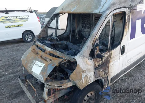 2018 Ram Promaster 2500 High Roof 159 Wb из США, поврежденный, VIN 3C6TRVDG2JE147556